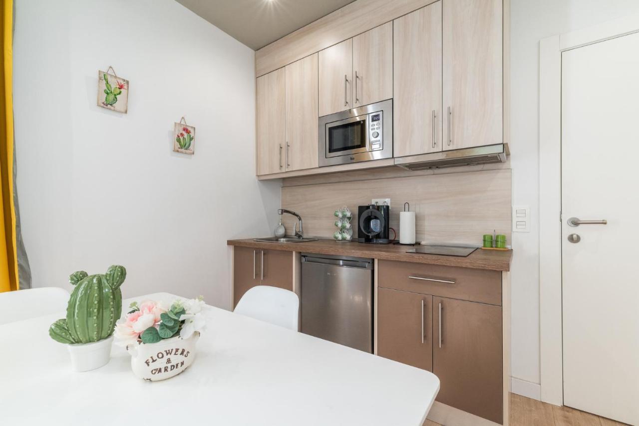 Moderno Apartamento En Centro De กรานาดา ภายนอก รูปภาพ