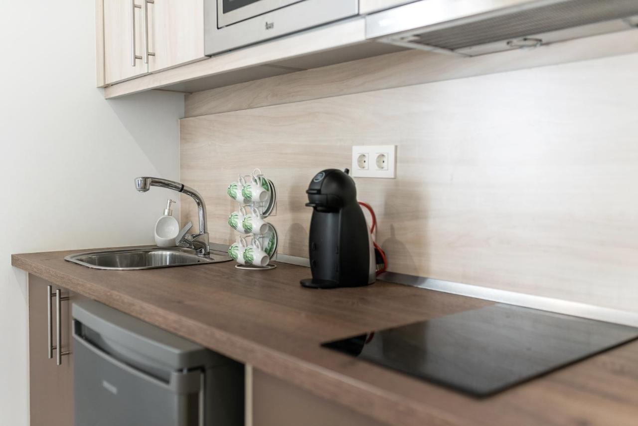 Moderno Apartamento En Centro De กรานาดา ภายนอก รูปภาพ