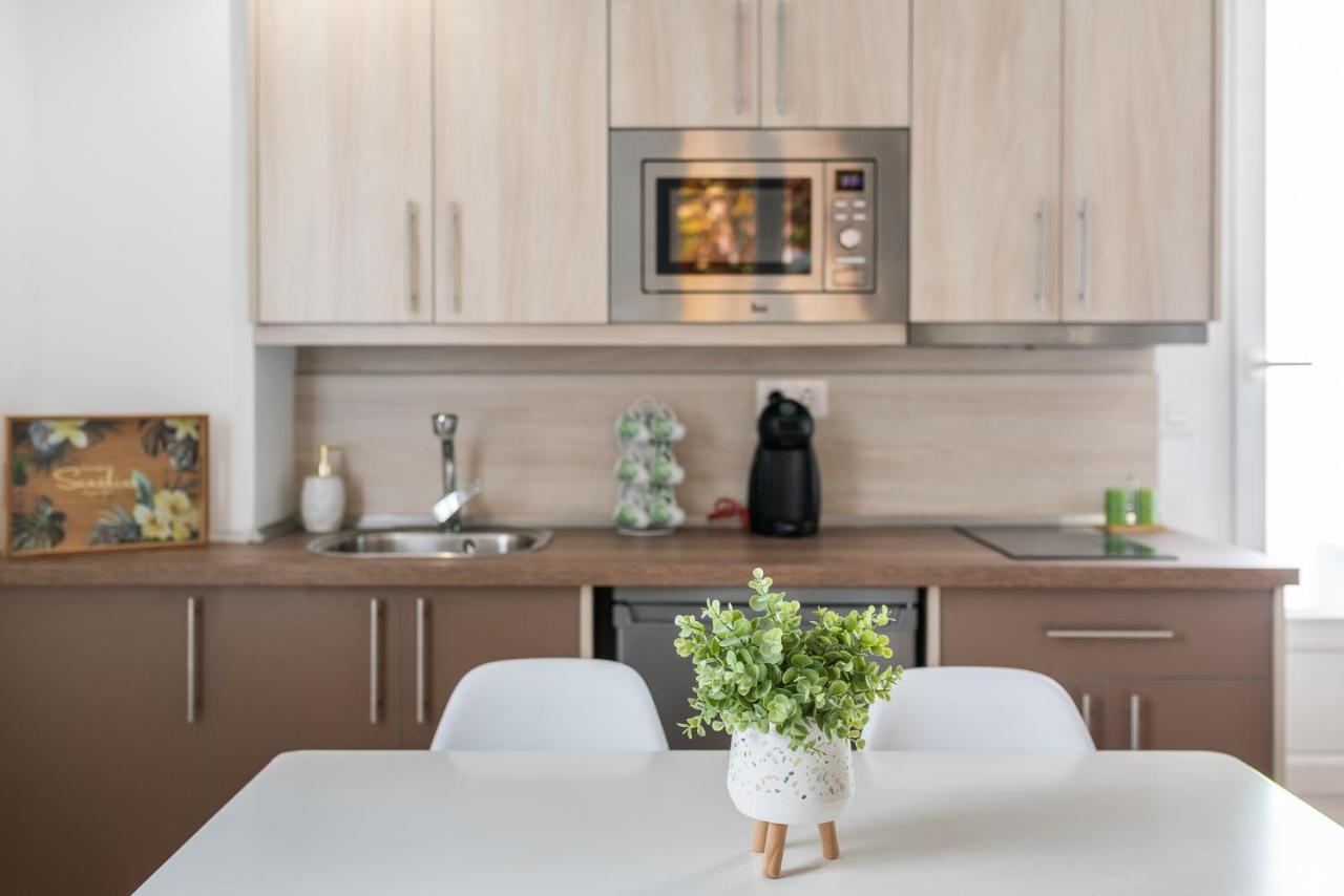Moderno Apartamento En Centro De กรานาดา ภายนอก รูปภาพ